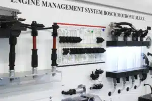 Engine control system MOTRONIC M 3.8.X (MPI) Educational Trainer MSMPI01 AutoEDU